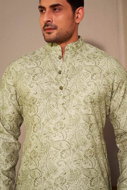 Green Paisley Short Kurta Men Detail – Mandarin Collar Ethnoir