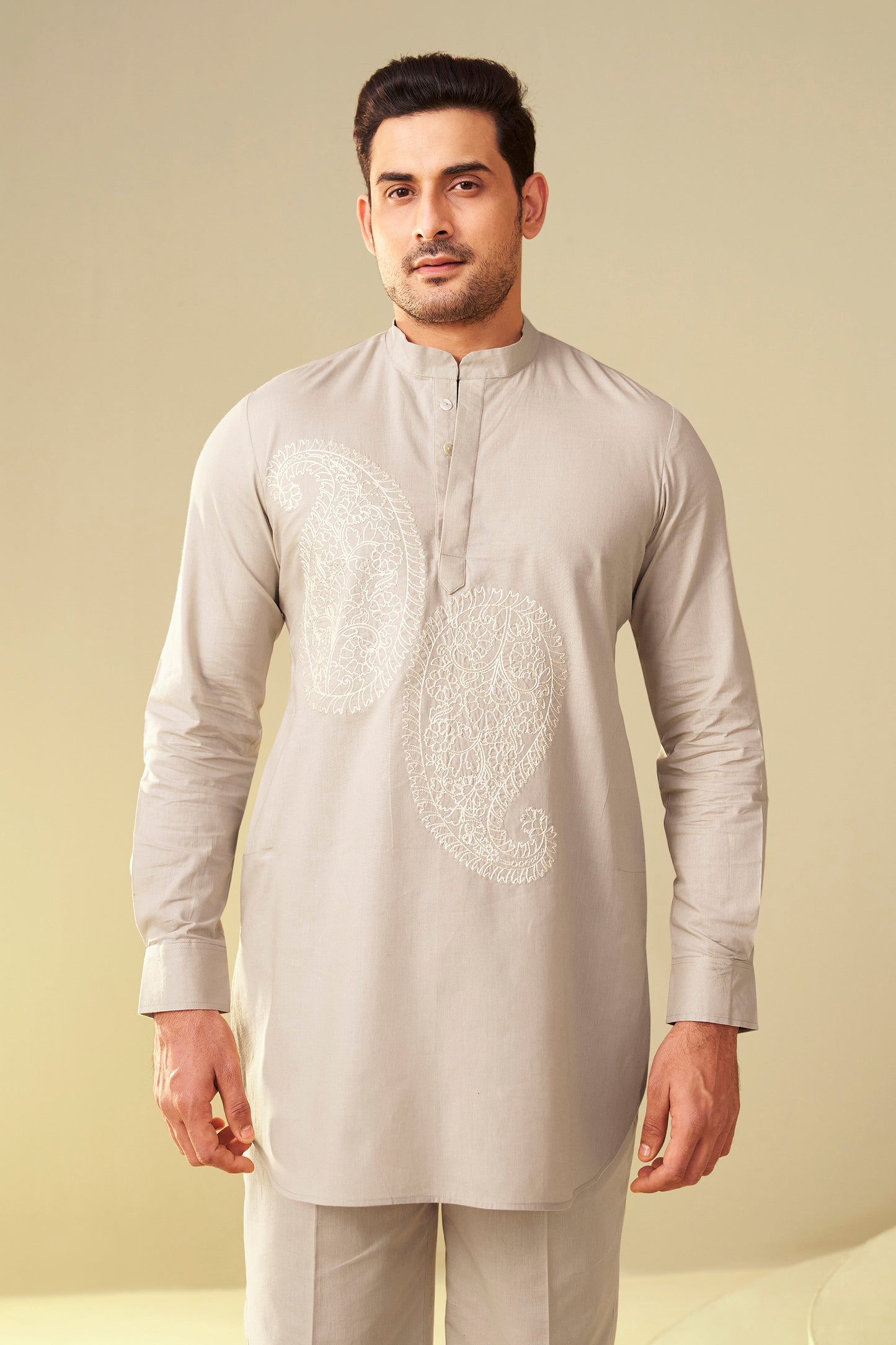 Beige Men's Paisley Embroidered Kurta Co-Ord Set