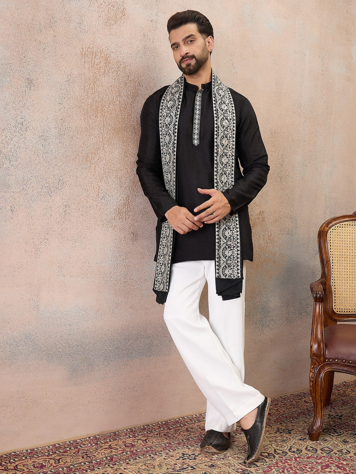 ET-KS1072 Black Kurta Set
